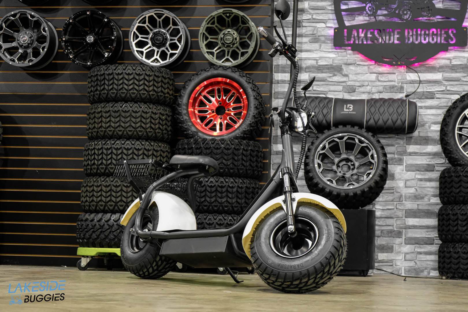 E-Rider Electric Personal Transportation Scooter White PN# R2WSP3000PA080852 -  E-Riderrs at LakesideBuggies.com