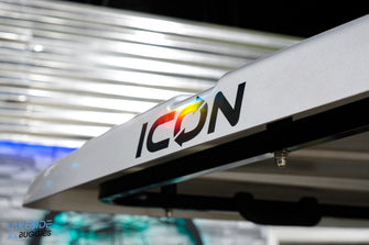 2024 ICON i40L Silver LITHIUM - Carro de golf elevado personalizado para 4 pasajeros 